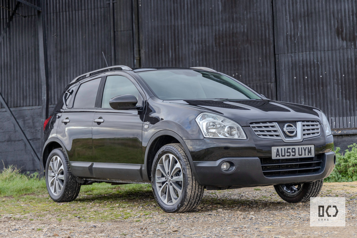2009 Nissan Qashqai N-Tec 1.6 petrol - 2 owners from new