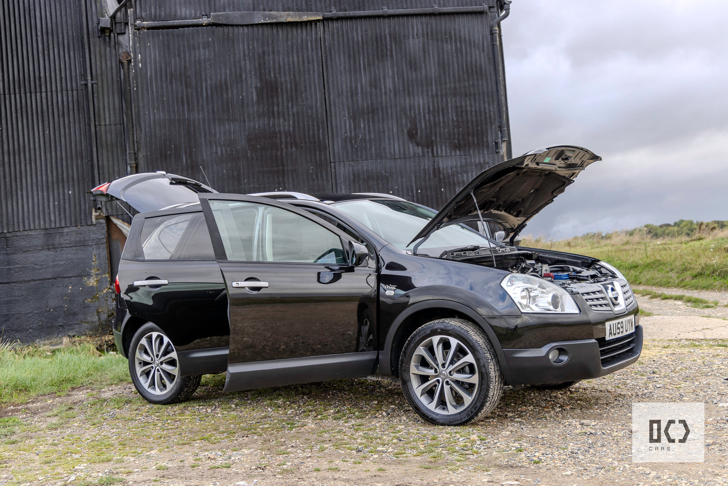 2009 Nissan Qashqai N-Tec 1.6 petrol - 2 owners from new